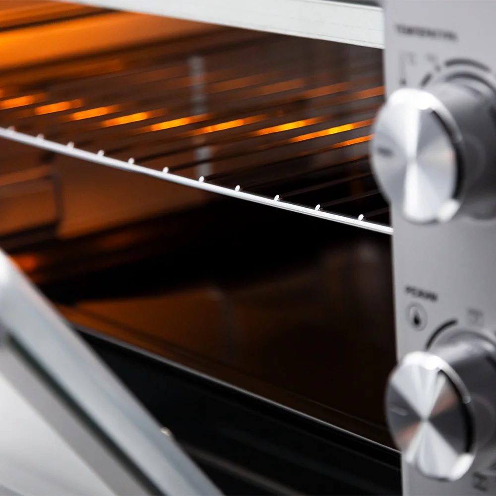 Микроволновка с системой поглощения запахов