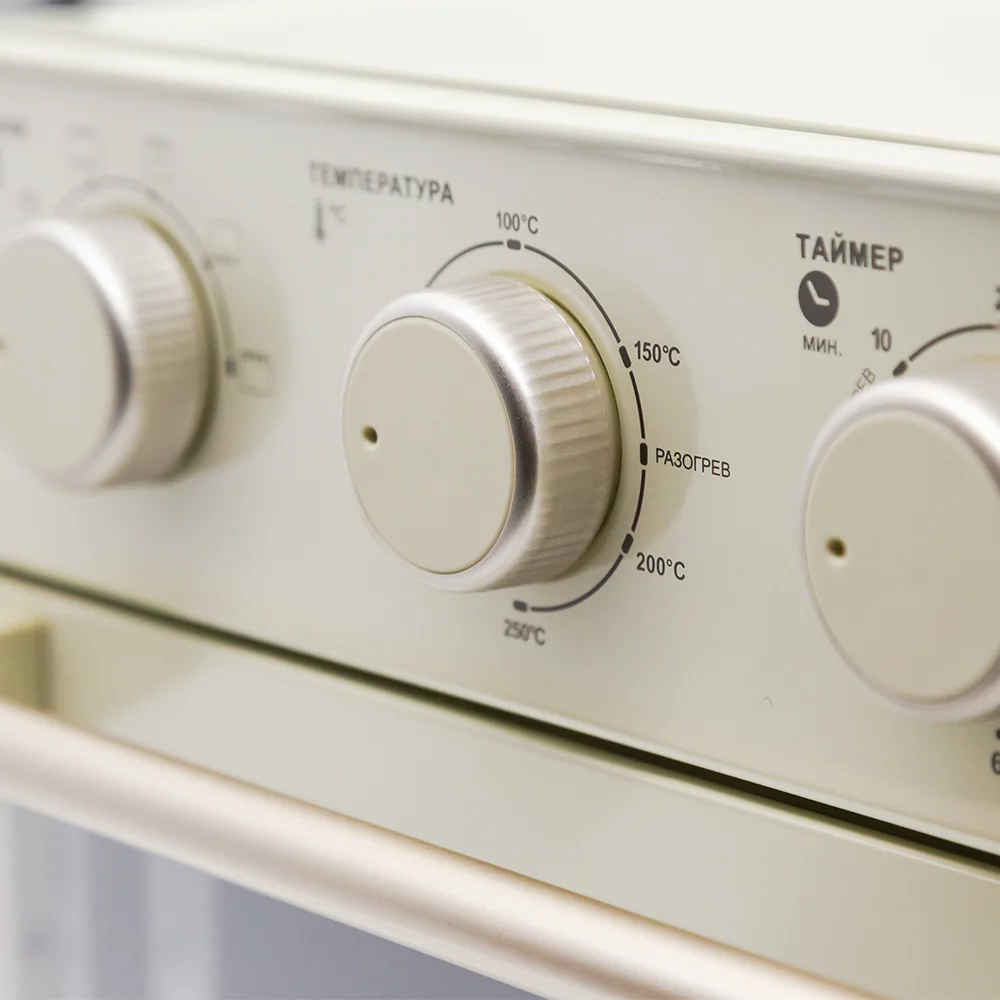 Стильная микроволновая печь для небольшой кухни